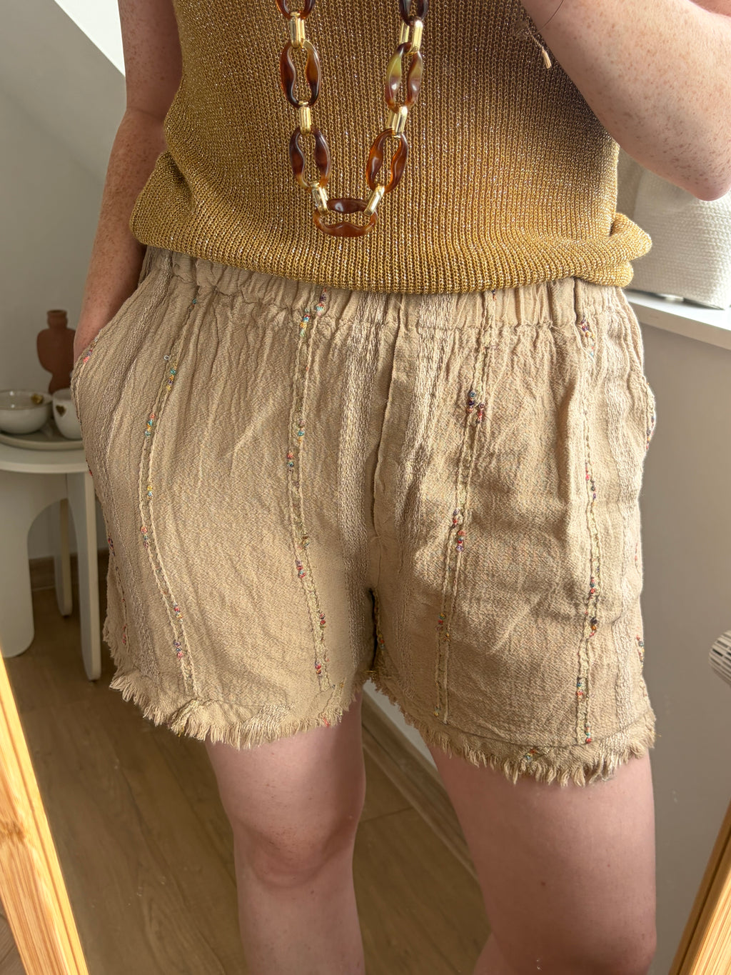 Short Dorine
