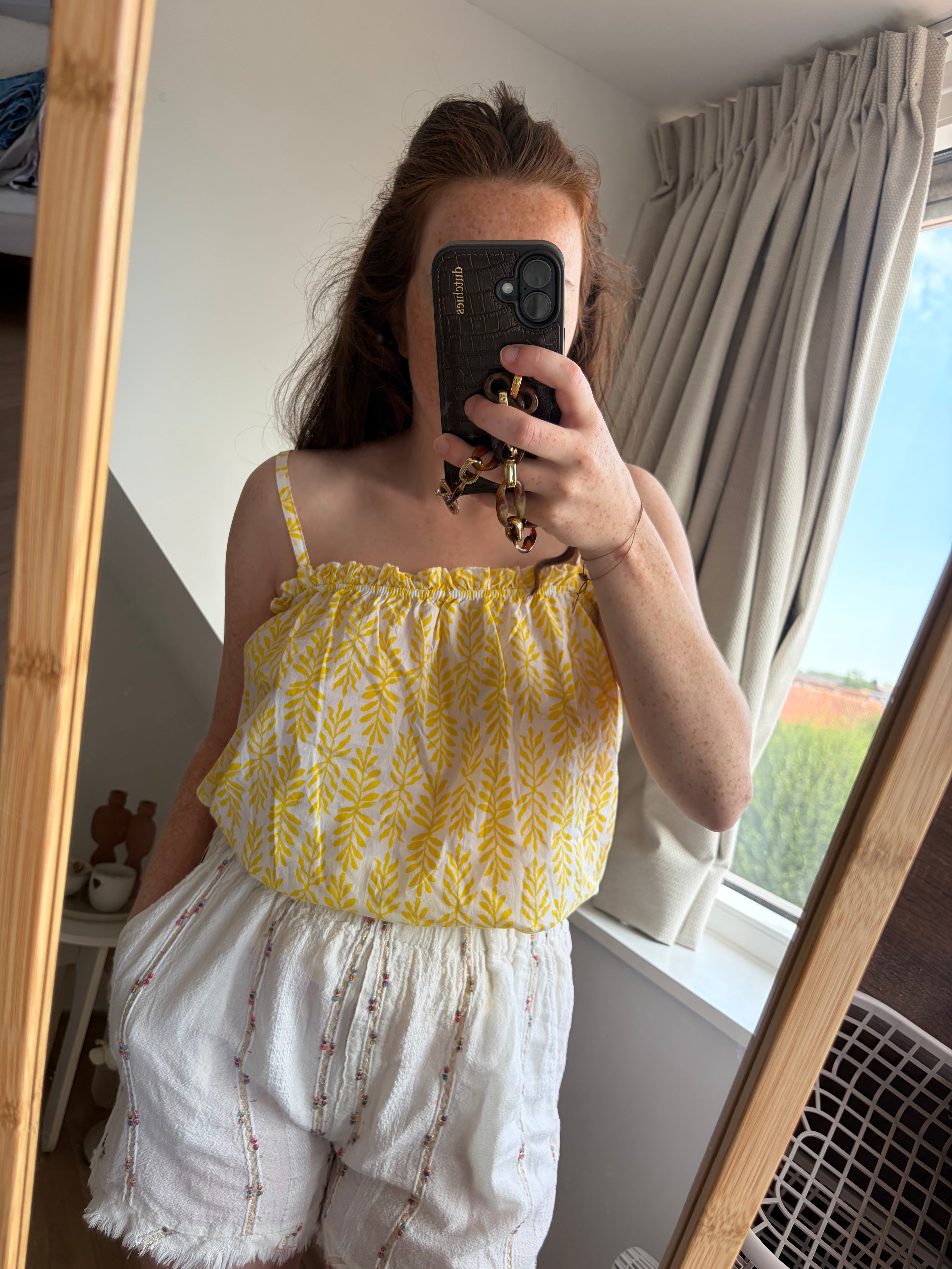 The Sunny Look